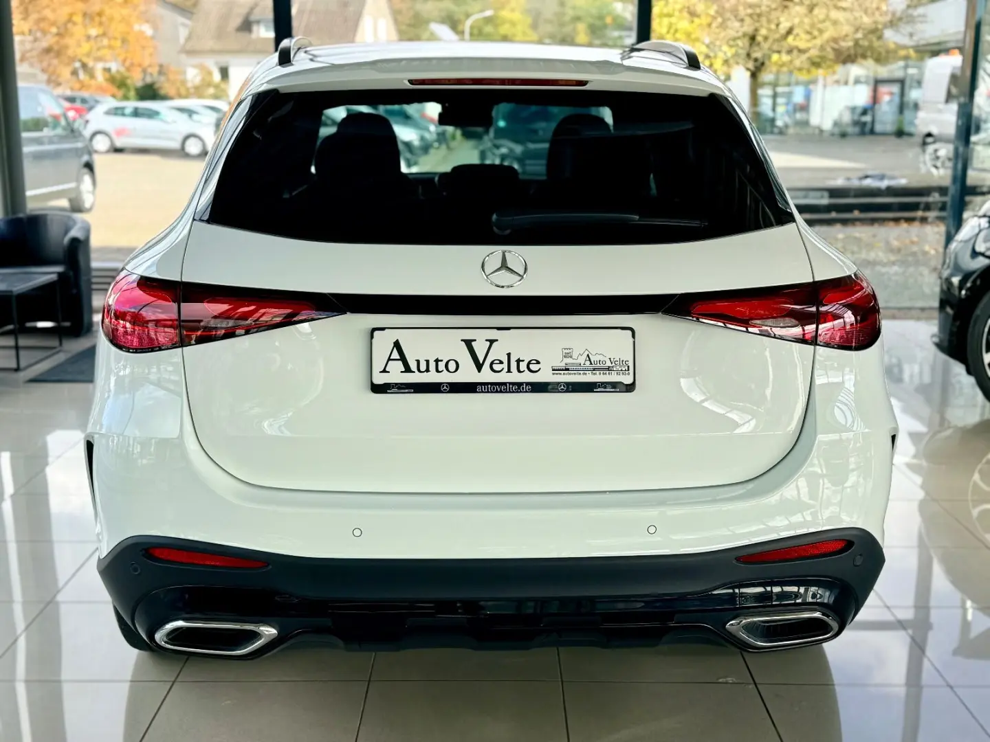 GLC 300 e 4Matic AMG PANO BURMESTER AMBIEMTE