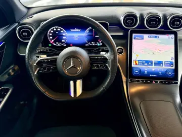 GLC 300 e 4Matic AMG PANO BURMESTER AMBIEMTE
