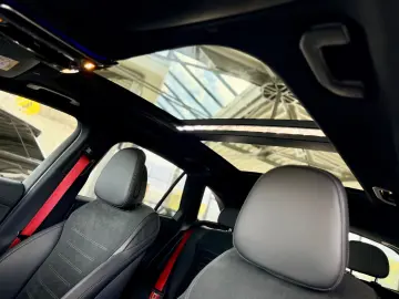 GLC 300 e 4Matic AMG PANO BURMESTER AMBIEMTE