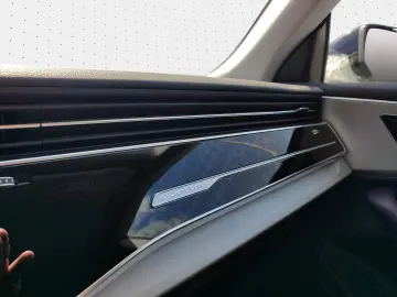 Q8 55 TFSI quattro Navi LED Alu PDC Virtual Cock