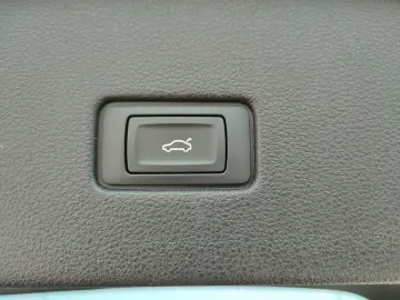 Q8 55 TFSI quattro Navi LED Alu PDC Virtual Cock