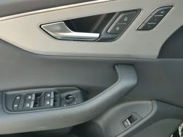 Q8 55 TFSI quattro Navi LED Alu PDC Virtual Cock