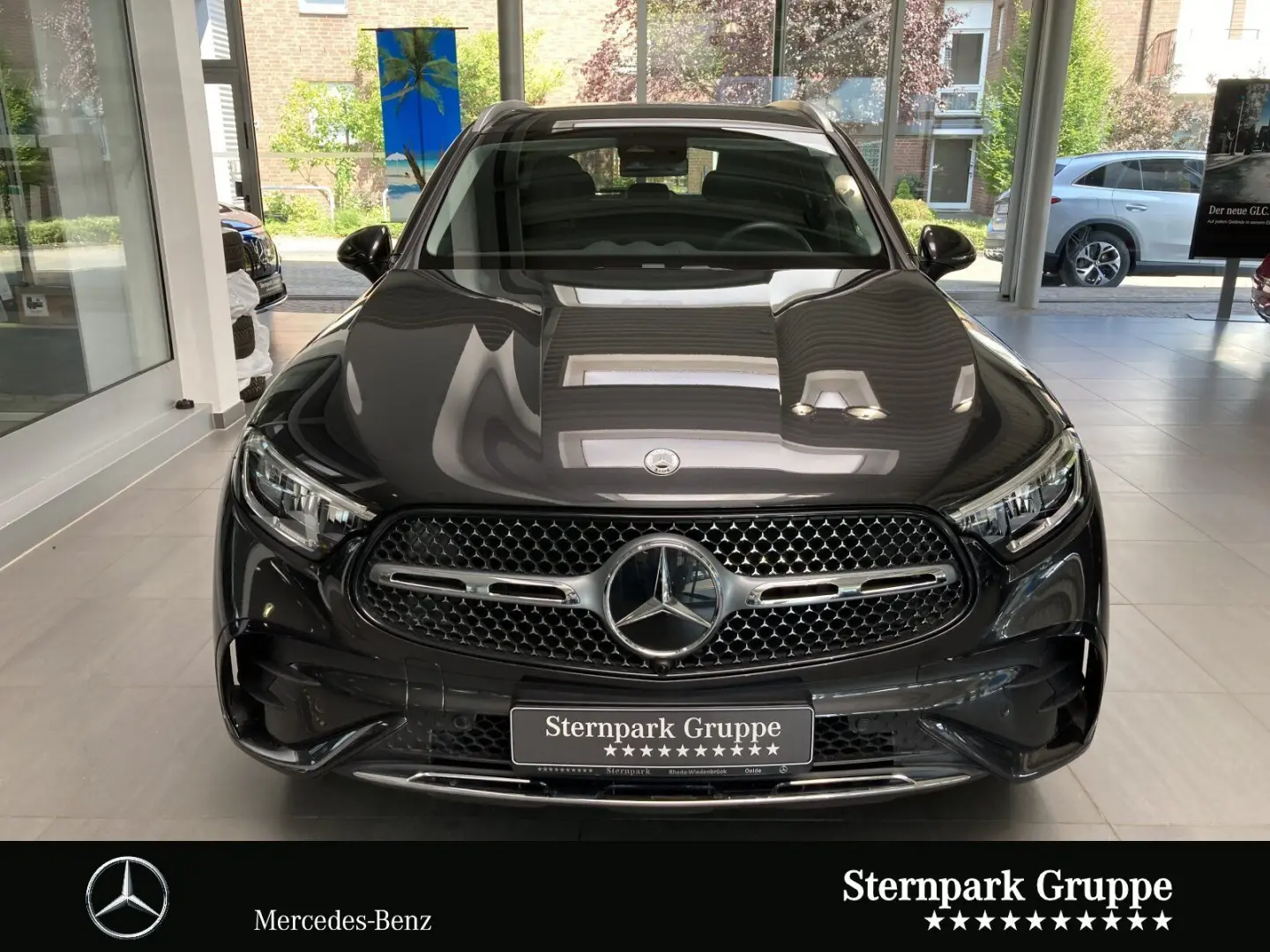 GLC 300 e 4M AMG AHK Burm Memory Trittb RüKa LED