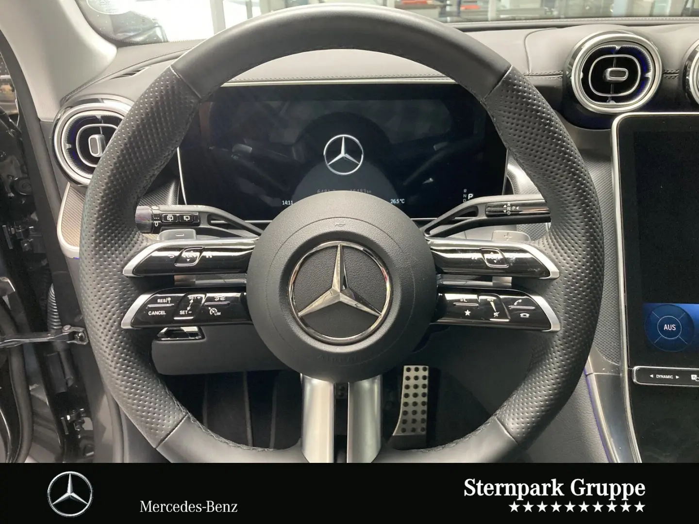 GLC 300 e 4M AMG AHK Burm Memory Trittb RüKa LED