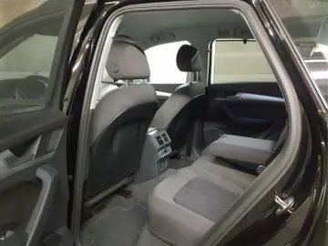 Q5 40d Quatt S-Tr.  LED NAVI VIRTU DAB RFK 8Fa