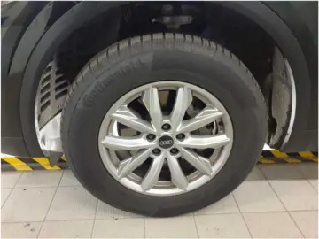 Q5 40d Quatt S-Tr.  LED NAVI VIRTU DAB RFK 8Fa