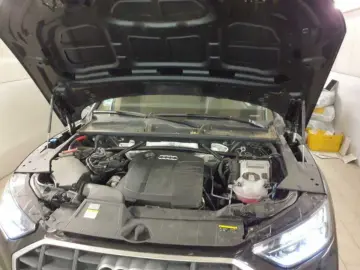 Q5 40d Quatt S-Tr.  LED NAVI VIRTU DAB RFK 8Fa