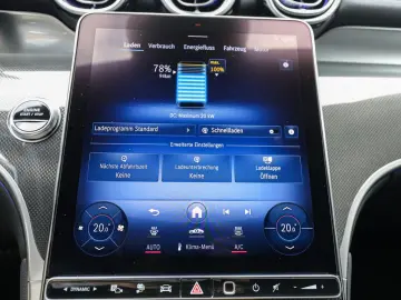 GLC 300 e 4M AMG Line Premium AHK Distr. LED Nav