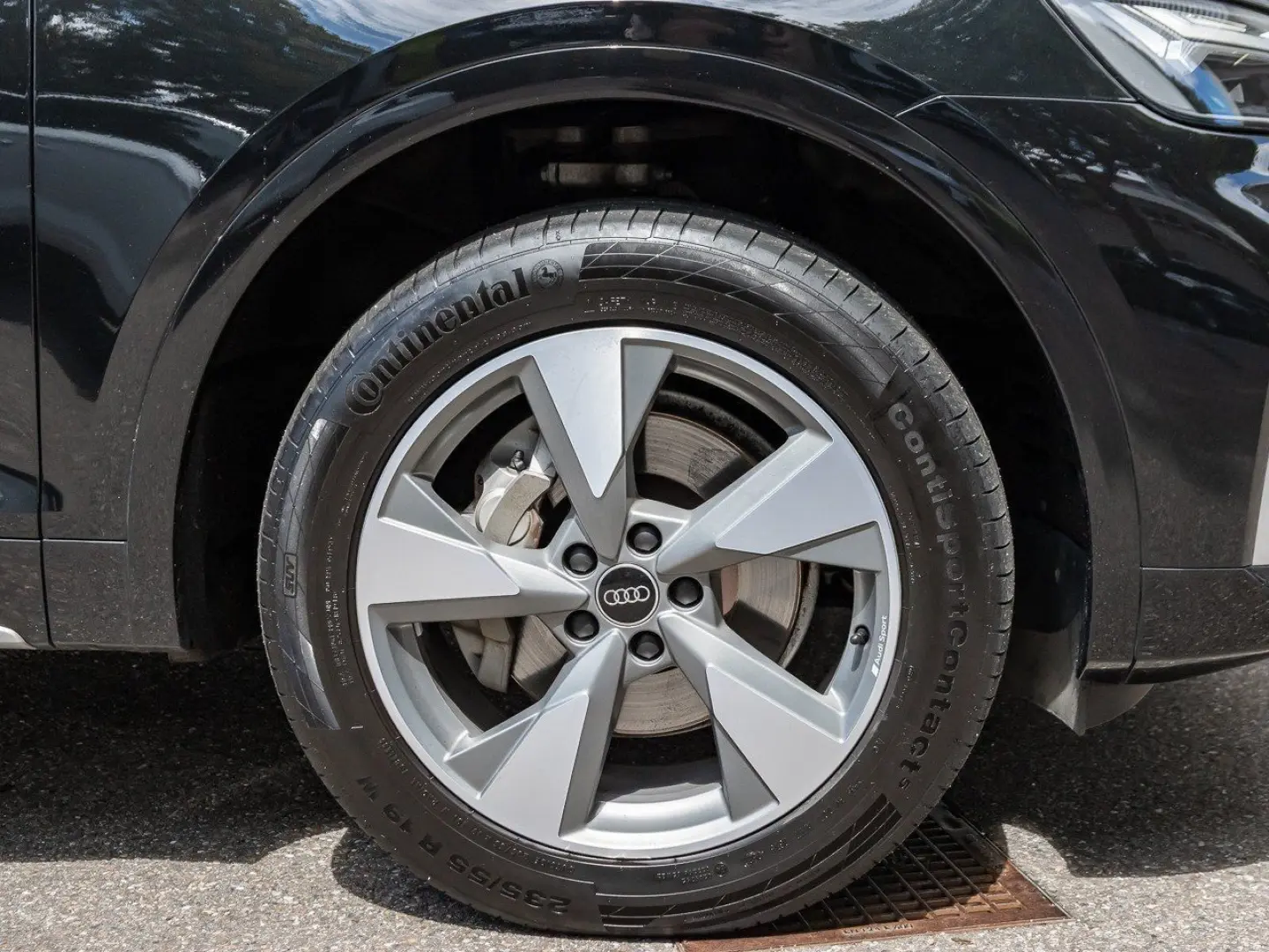 Q5 40 TFSI qu S line Standheizung AHK Connect