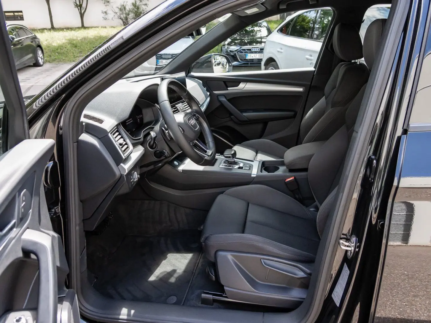 Q5 40 TFSI qu S line Standheizung AHK Connect