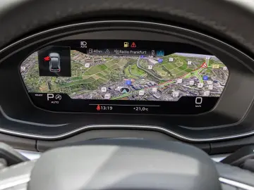 Q5 40 TFSI qu S line Standheizung AHK Connect