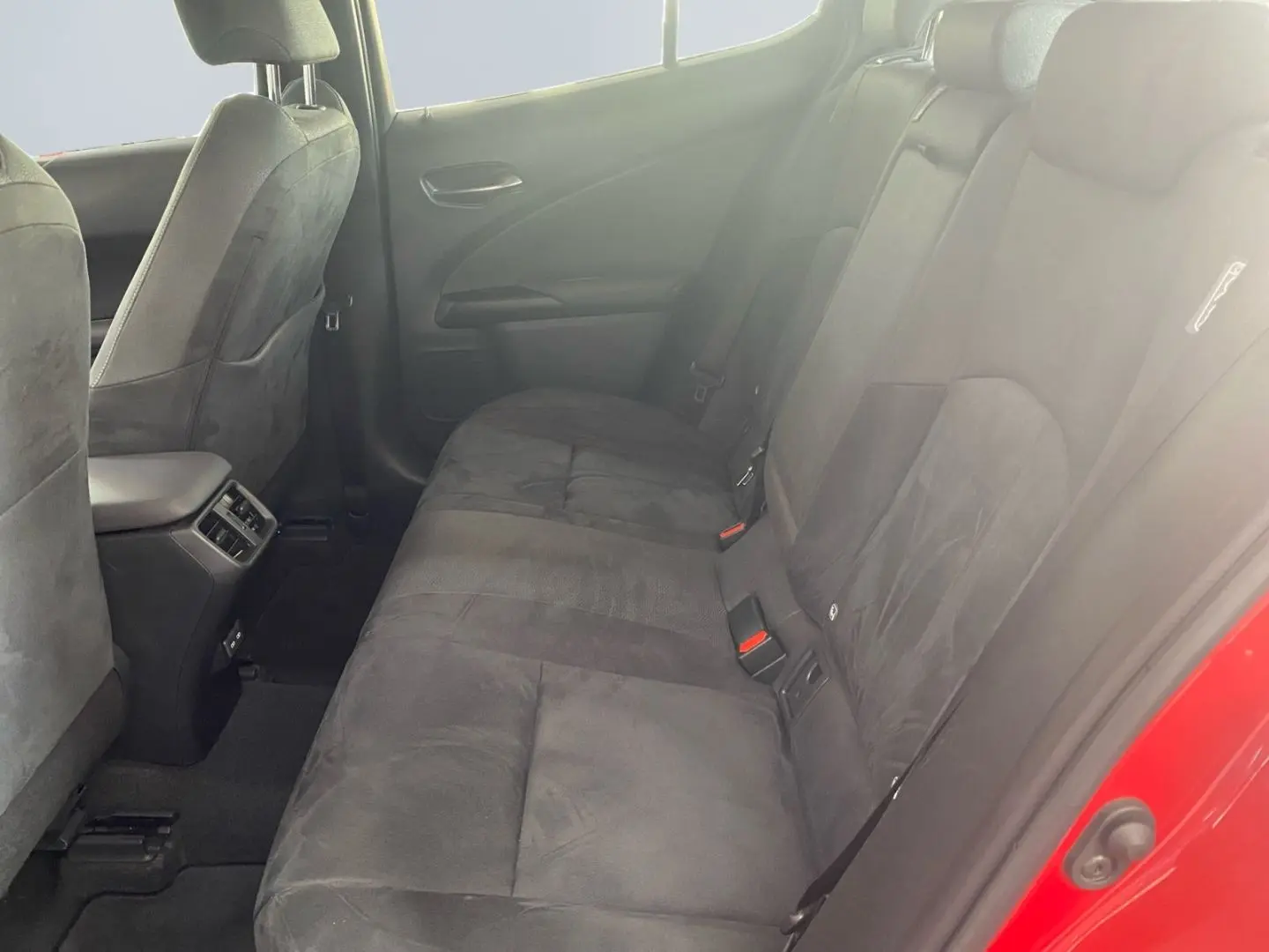 UX 250h Style Edition  Bi-LED ACC CAM SHZ CarPla