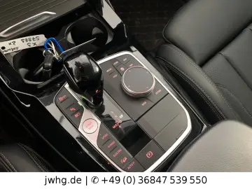 X3 30e xDr Kamera DAB Carplay LED Navi StandHz