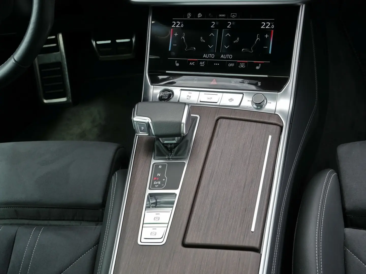 A6 Allroad quattro 55 TDI Air AHK Pano B&O Stand