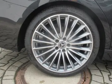 C 180AMG-line Advanced-Plus MBUX -Premium Memory