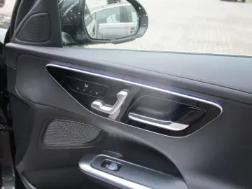 C 180AMG-line Advanced-Plus MBUX -Premium Memory