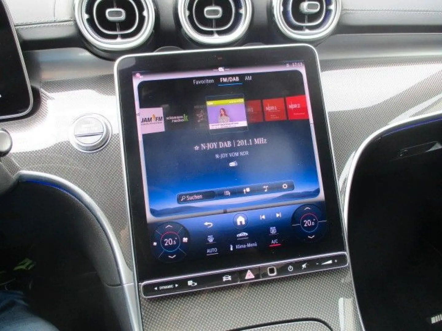 C 180AMG-line Advanced-Plus MBUX -Premium Memory