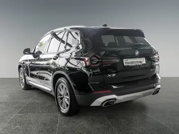 X3 xDrive 30e Aut.Panorma-GSD Driving Assistent