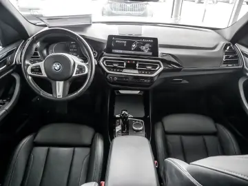 X3 xDrive 30e Aut.Panorma-GSD Driving Assistent
