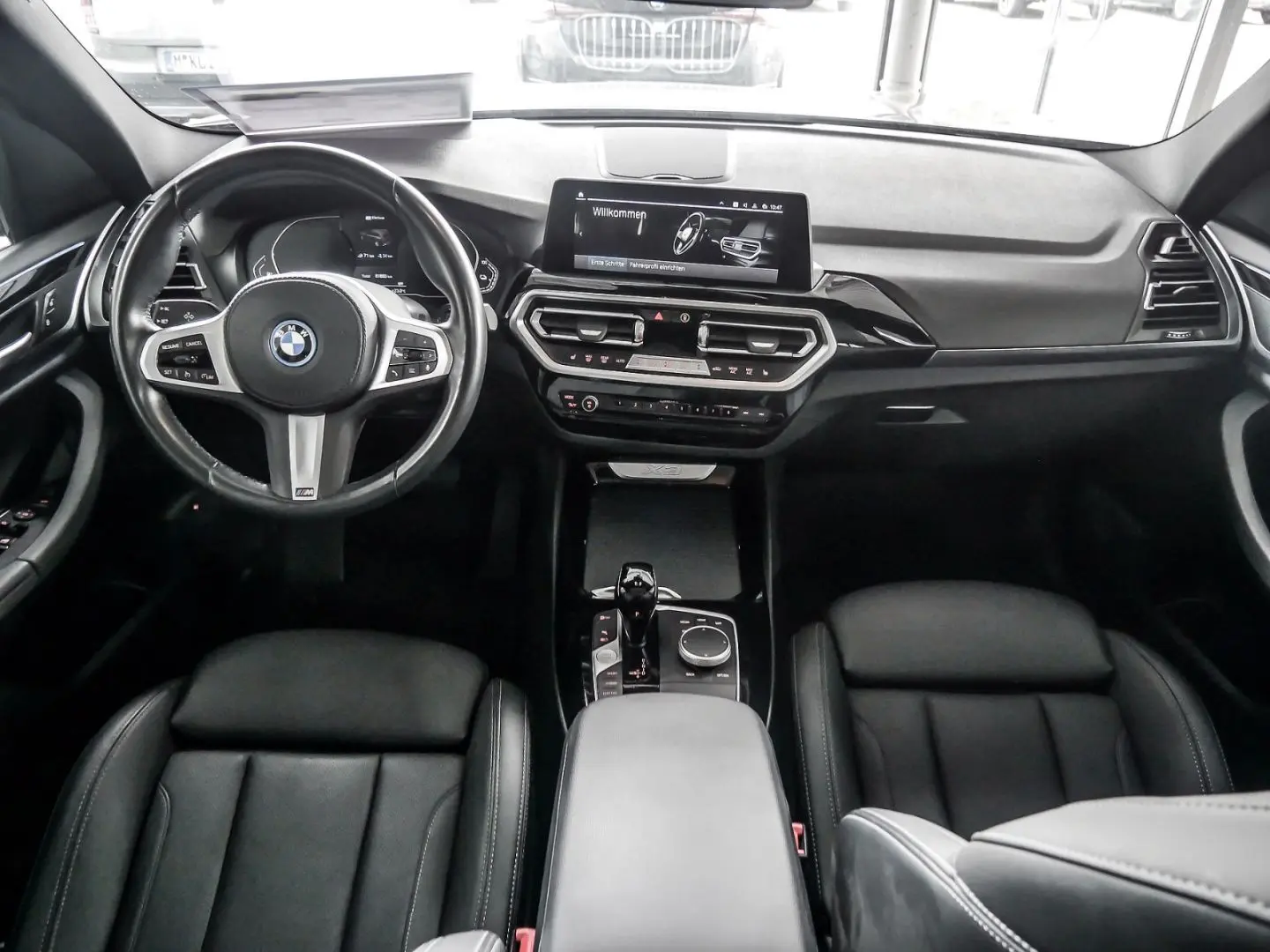 X3 xDrive 30e Aut.Panorma-GSD Driving Assistent