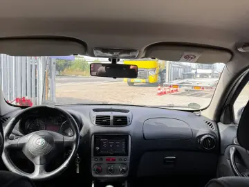 Alfa Romeo 147 1900 1.9L Diesel