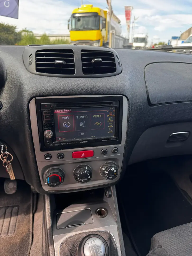 Alfa Romeo 147 1900 1.9L Diesel