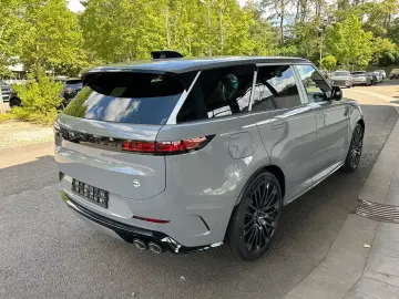 Land Rover Range Rover Sport SV P635 Ediția a doua