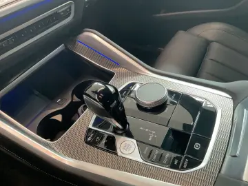 X6 xDrive40d M Sportpaket Head-Up HiFi DAB WLAN