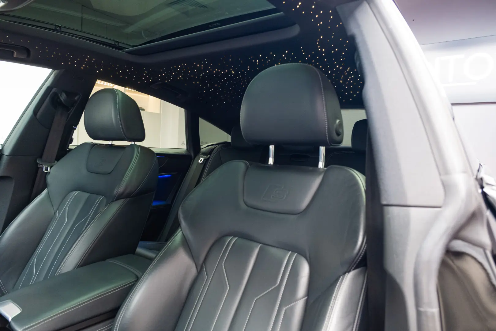 Audi A7 55TFSI e Quattro   HUD   360   STOC