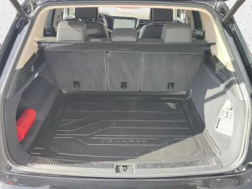 Touareg 3.0 TDI Atmosphere AHK Memory Vienna Luf