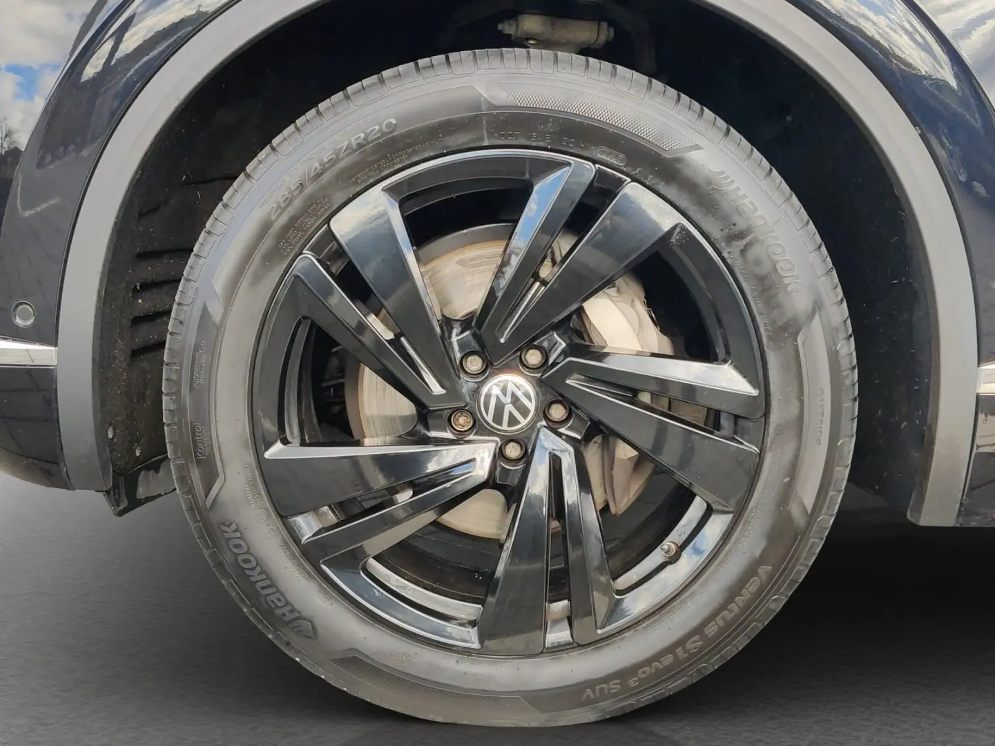 Touareg 3.0 TDI Atmosphere AHK Memory Vienna Luf