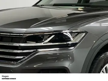 Touareg 3.0 TDI 4M tiptr. LED NAV AHK LEDER KAME