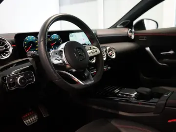 CLA 220 4MATIC AMG LED PANO BURMESTER