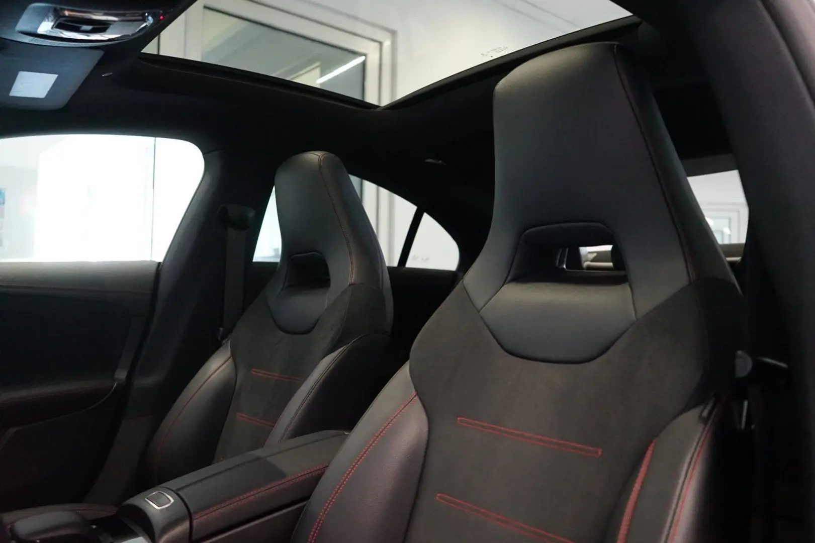 CLA 220 4MATIC AMG LED PANO BURMESTER