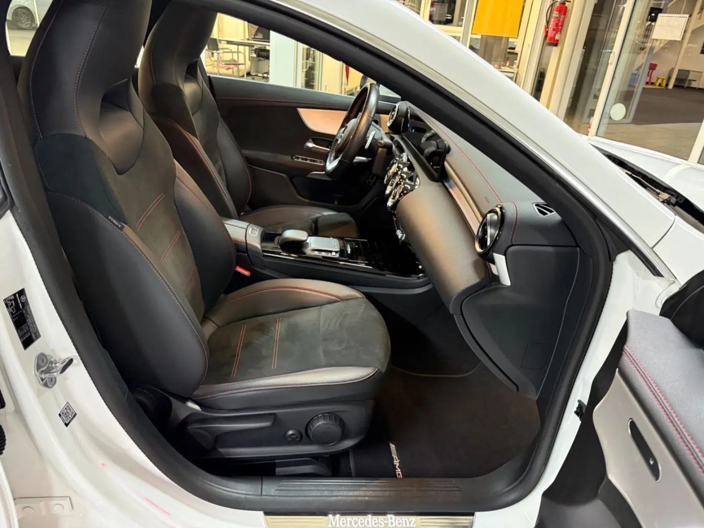 CLA 250 4Matic AMG Line LED CAM PANO.