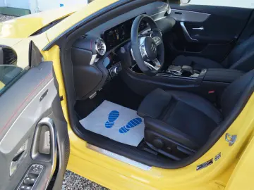 CLA 250 4Matic AMG Panorama Virtual Cockpit