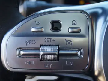 CLA 250 4Matic AMG Panorama Virtual Cockpit