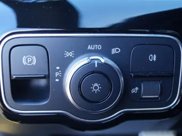 CLA 250 4Matic AMG Panorama Virtual Cockpit