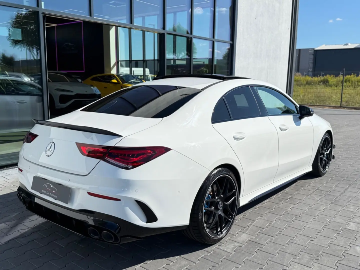 CLA 45 AMG 4Matic Leder Navi Pano  Schalensitze
