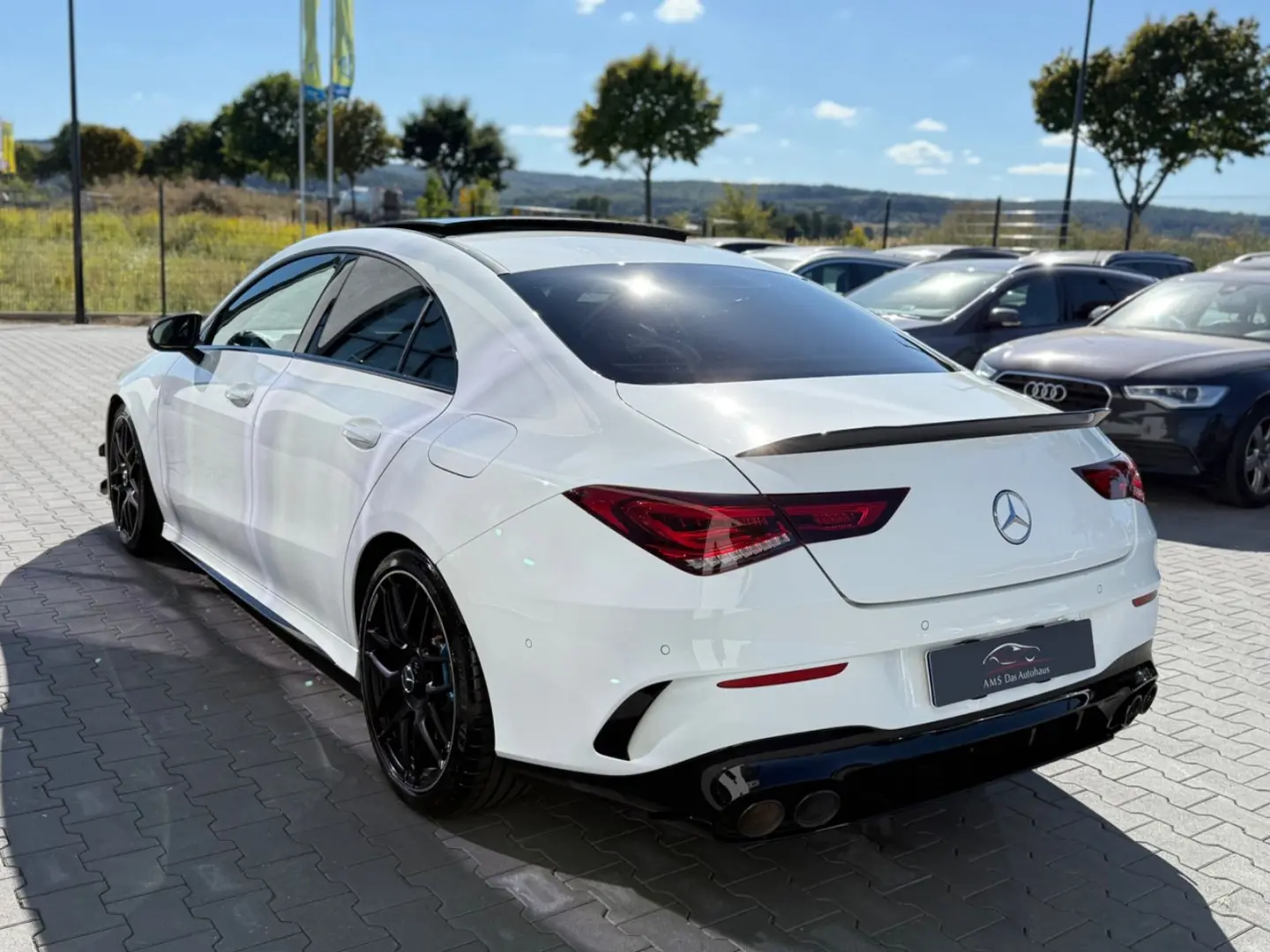 CLA 45 AMG 4Matic Leder Navi Pano  Schalensitze
