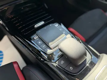 CLA 45 AMG 4Matic Leder Navi Pano  Schalensitze