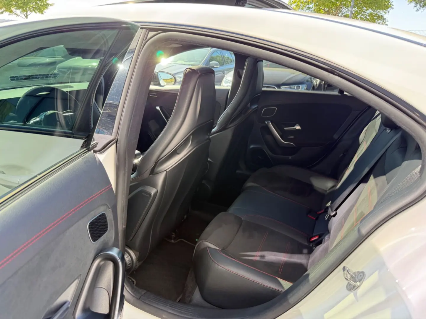 CLA 45 AMG 4Matic Leder Navi Pano  Schalensitze