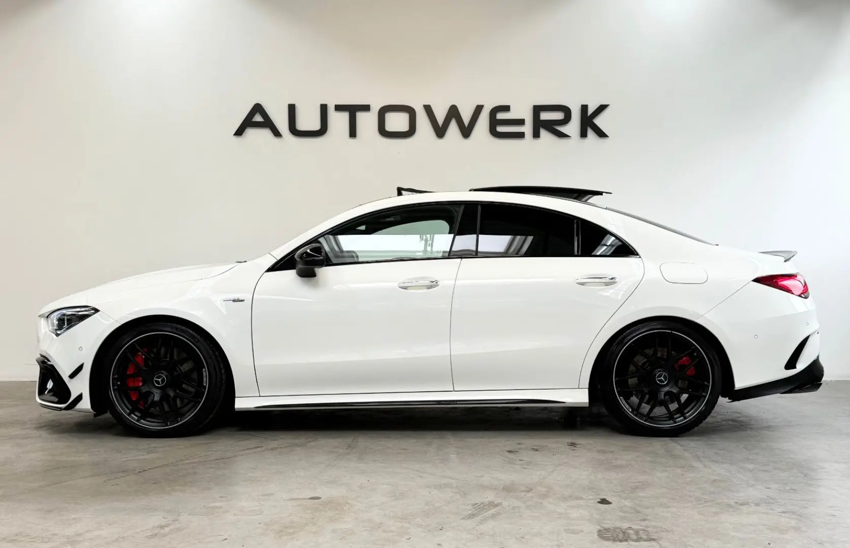 CLA 45 S AMG 4Matic AERO PANO KAMERA