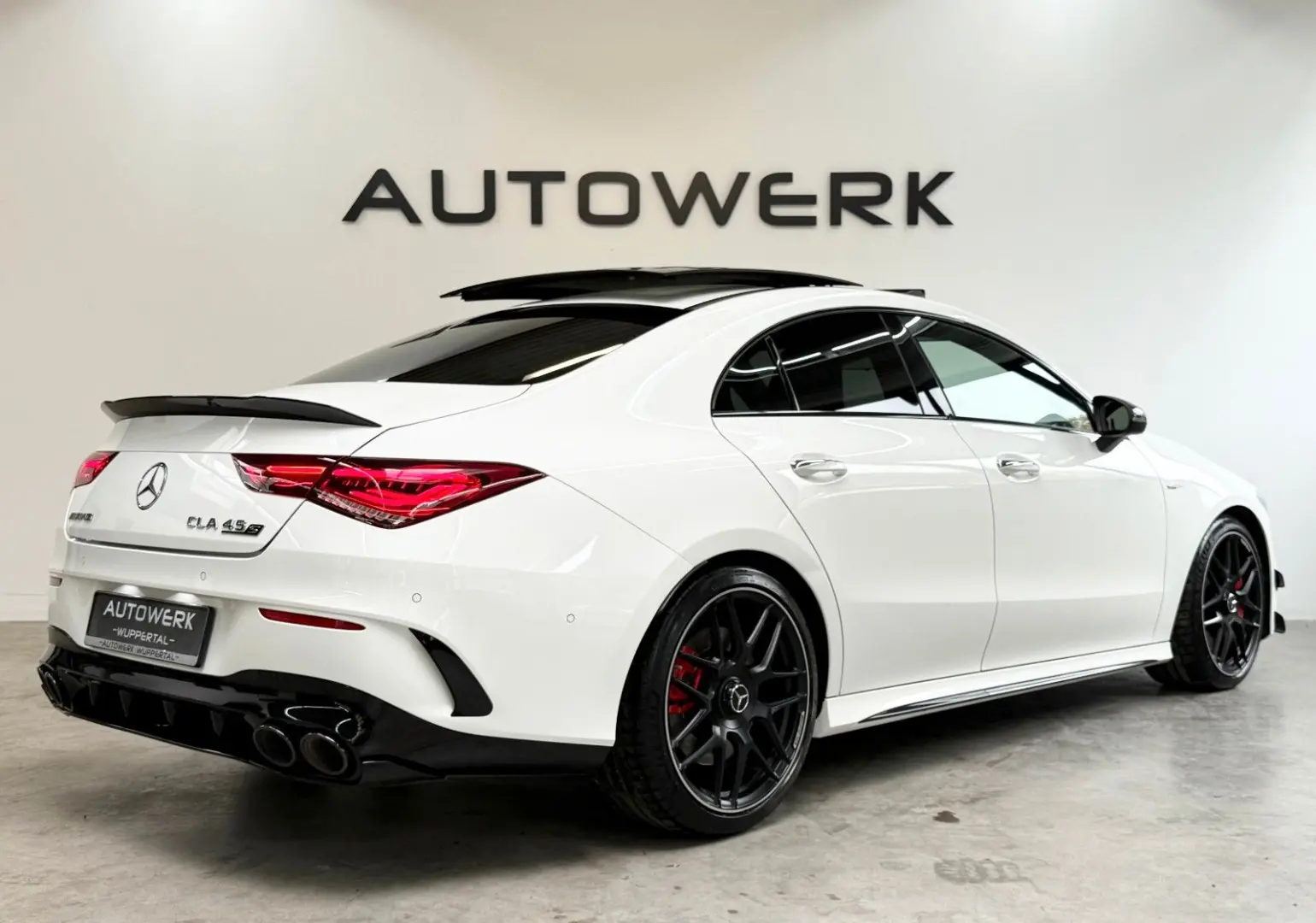 CLA 45 S AMG 4Matic AERO PANO KAMERA