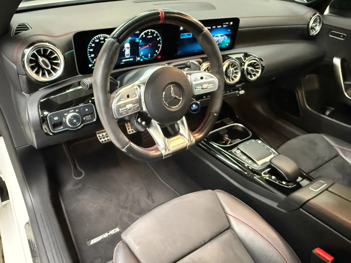 CLA 45 S AMG 4Matic AERO PANO KAMERA