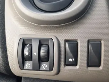 RENAULT TRAFIC L2H1 1.6dCi 95 S&S 2 9t Expression