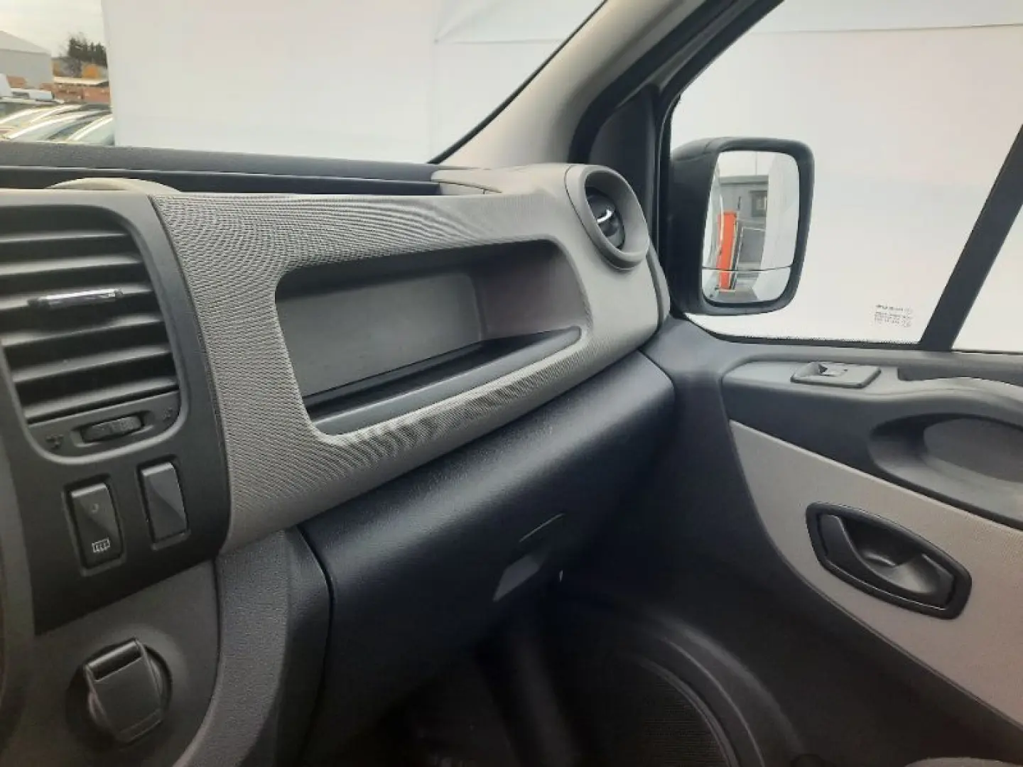 RENAULT TRAFIC L2H1 1.6dCi 95 S&S 2 9t Expression