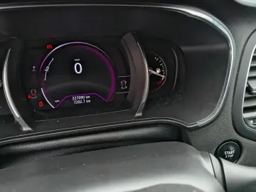 BMW Seria 3 318d Luxury Line