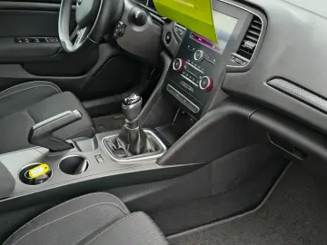 BMW Seria 3 318d Luxury Line