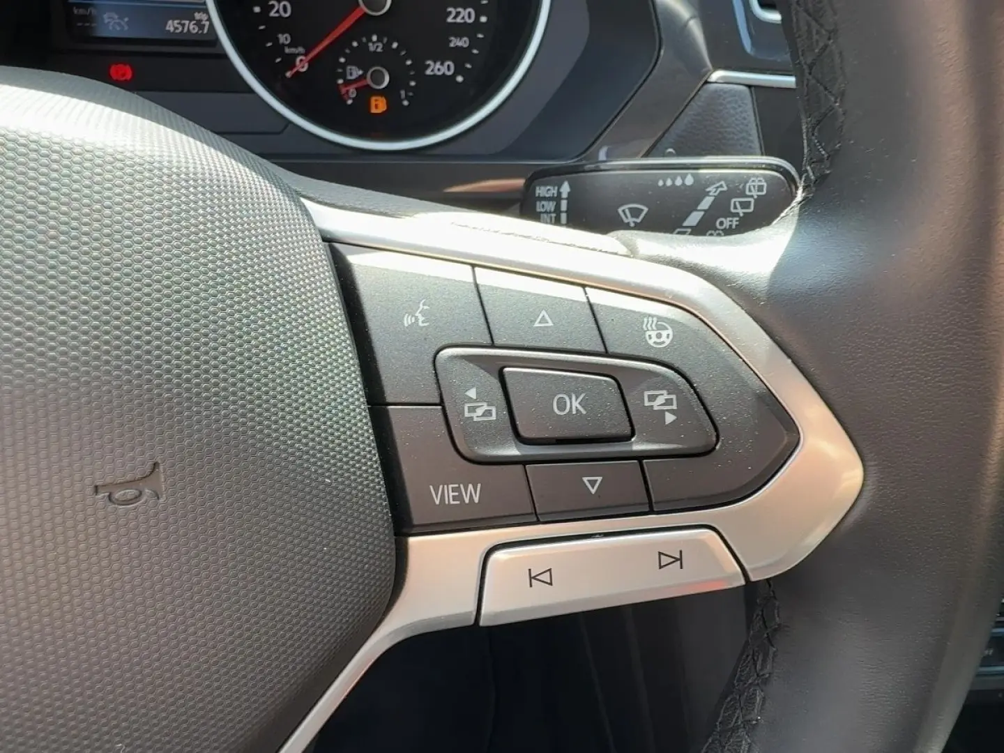 Tiguan 1.5 TSI Move LED Navi PDC SHZ TEMP